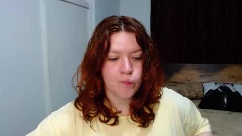 Snapshot of ramona15 chatting on October 18, 10:36 pm Ramona online show from October 18, 10:36 pm