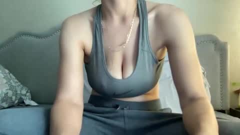 Snapshot of ramonajas chatting on December 22, 7:10 pm RamonaJ online show from December 22, 7:10 pm