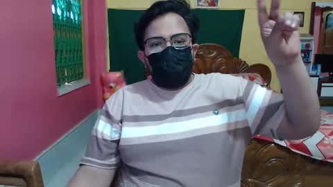 ranbir1998 online show from April 16, 8:03 am