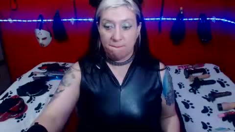 Sonia online show from November 8, 6:11 pm