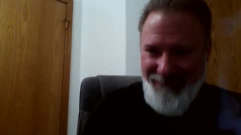 Snapshot of rascal_0073 chatting on January 12, 4:31 am rascal_0073 online show from January 12, 4:31 am