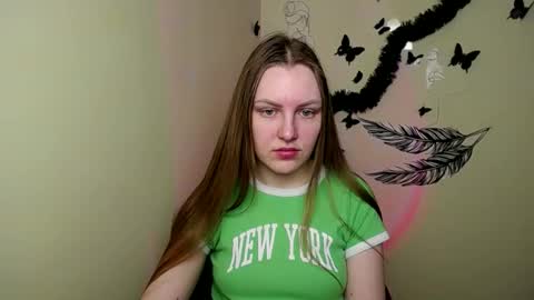 raspberry0101 online show from February 27, 8:02 am