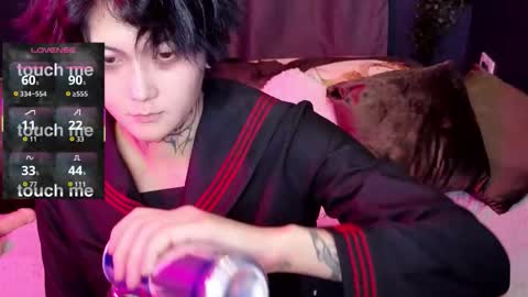 Snapshot of ravens_nest_ chatting on October 18, 4:11 pm Raven online show from October 18, 4:11 pm