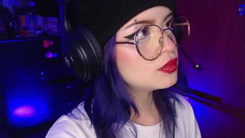 raventh_ online show from December 4, 3:17 am