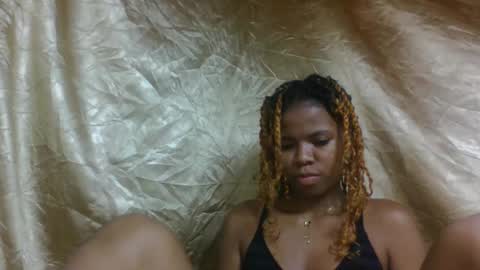 ravomamy online show from January 12, 9:27 am