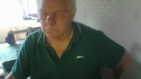 Snapshot of ray47 chatting on November 1, 3:00 pm ray47 online show from November 1, 3:00 pm