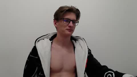 Ray Booy  online show from December 5, 1:42 am