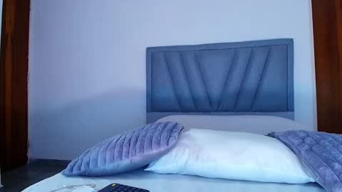 Ray online show from February 25, 11:41 pm