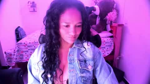 Danna online show from November 1, 3:00 pm