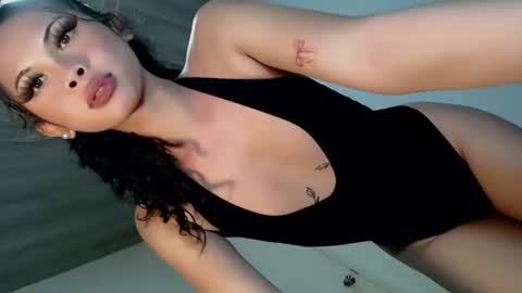 cindy online show from October 19, 8:02 pm