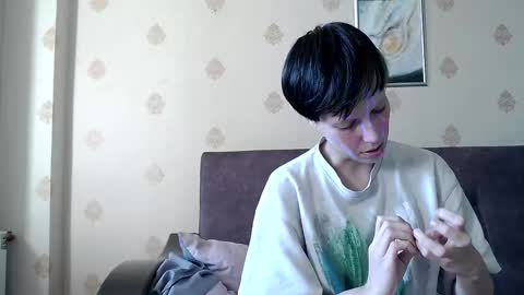Snapshot of raziel_haze chatting on October 7, 11:39 am Yrriel Strife Candy-Demon Caveboy mr. Cringe online show from October 7, 11:39 am