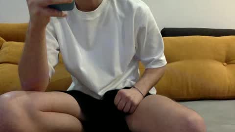 Snapshot of razvycu chatting on January 22, 9:57 am KingOfTransilvania online show from January 22, 9:57 am