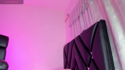 Snapshot of real_sweetbrina chatting on October 21, 4:17 am real_sweetbrina online show from October 21, 4:17 am
