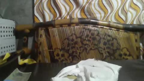 realistic_lady online show from March 26, 11:43 pm