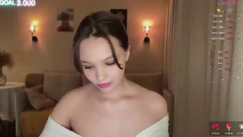 AliceEve online show from January 14, 3:57 pm