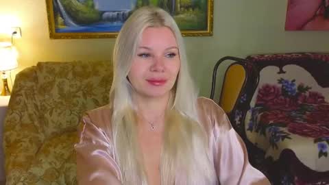 Im a little sick. Ill be back soon. online show from April 8, 2:42 pm