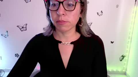 Rebbeca online show from May 12, 1:20 pm