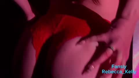 rebecca_____ online show from November 1, 2:01 am