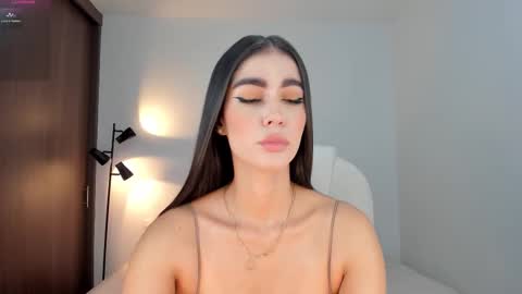 Snapshot of rebeccabaxter chatting on September 21, 4:00 pm Rebecca online show from September 21, 4:00 pm