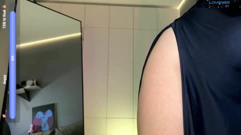 Rebecca Nikson online show from November 30, 5:03 am