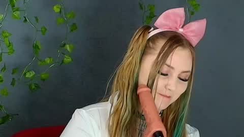 Snapshot of rebefuckson chatting on October 3, 10:07 pm Rebe online show from October 3, 10:07 pm