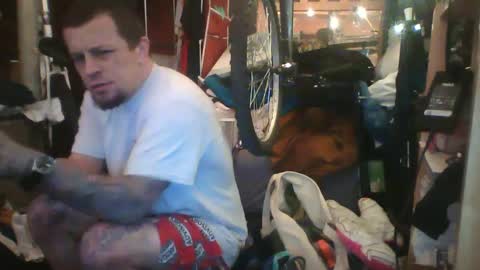 recka810 online show from March 2, 12:54 pm