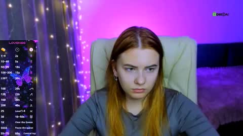 red__dizzy online show from October 21, 10:35 pm