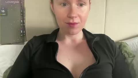 Rosie online show from March 12, 9:34 am