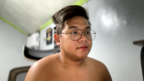 Red Libra online show from February 24, 9:21 am