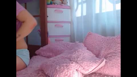 Snapshot of red_moon_1 chatting on September 17, 8:45 pm Luna online show from September 17, 8:45 pm