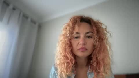 Emily online show from April 29, 8:08 am