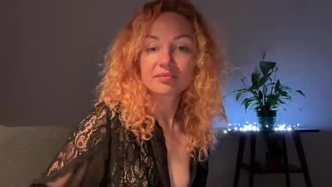 Snapshot of reddgirll chatting on February 26, 10:58 pm reddgirll online show from February 26, 10:58 pm