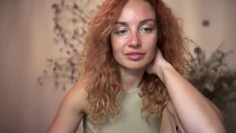 Snapshot of reddgirll chatting on September 26, 7:55 pm reddgirll online show from September 26, 7:55 pm