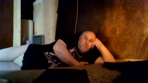 reddragon1195 online show from May 21, 8:32 am