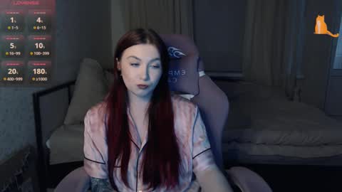 Lina online show from March 10, 3:41 pm