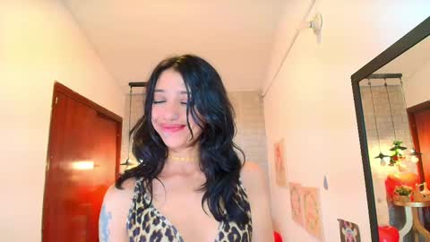 Snapshot of redhotter_ chatting on February 27, 2:14 am Lili Lopez online show from February 27, 2:14 am