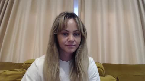 Snapshot of redjessica chatting on September 22, 8:51 am RedJessica online show from September 22, 8:51 am