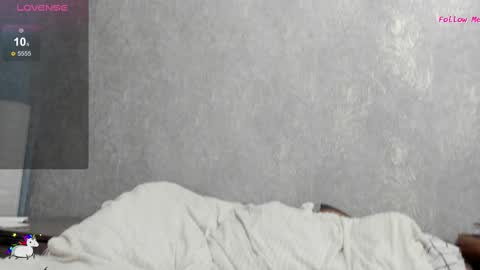 Stephanie online show from February 26, 2:59 pm