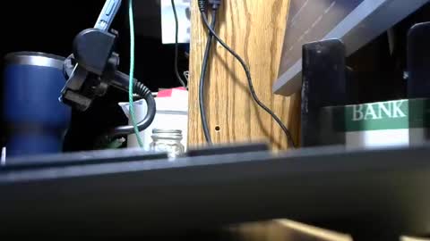 Snapshot of redneck1956 chatting on October 22, 9:56 am redneck1956 online show from October 22, 9:56 am