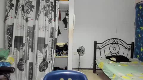 regan_jhonson online show from December 2, 5:04 am