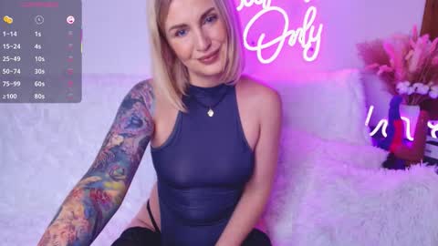 Snapshot of regina_zbarskaya chatting on October 13, 6:10 pm Regina online show from October 13, 6:10 pm