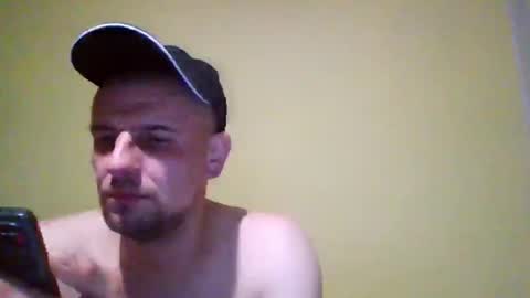 regularfucker29 online show from May 20, 9:21 pm