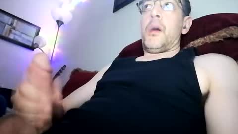 Snapshot of regularguy20 chatting on March 11, 7:46 am regularguy20 online show from March 11, 7:46 am