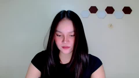 Rei online show from May 27, 2:03 pm