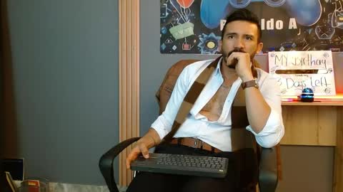   REIKO  online show from April 15, 7:58 pm