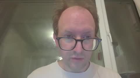 Snapshot of relaxnchat41 chatting on September 28, 12:30 am relaxnchat41 online show from September 28, 12:30 am