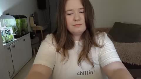 Snapshot of remirann_ chatting on February 15, 10:33 am Ann OF - remirann21 online show from February 15, 10:33 am