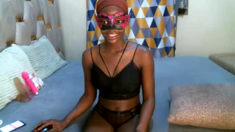 remmyqueen online show from May 26, 9:21 pm