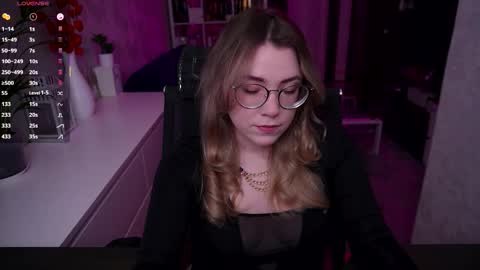 RemyWild online show from November 28, 4:25 pm