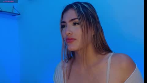 Snapshot of renata_gomez03 chatting on January 15, 5:47 pm S T A C Y online show from January 15, 5:47 pm